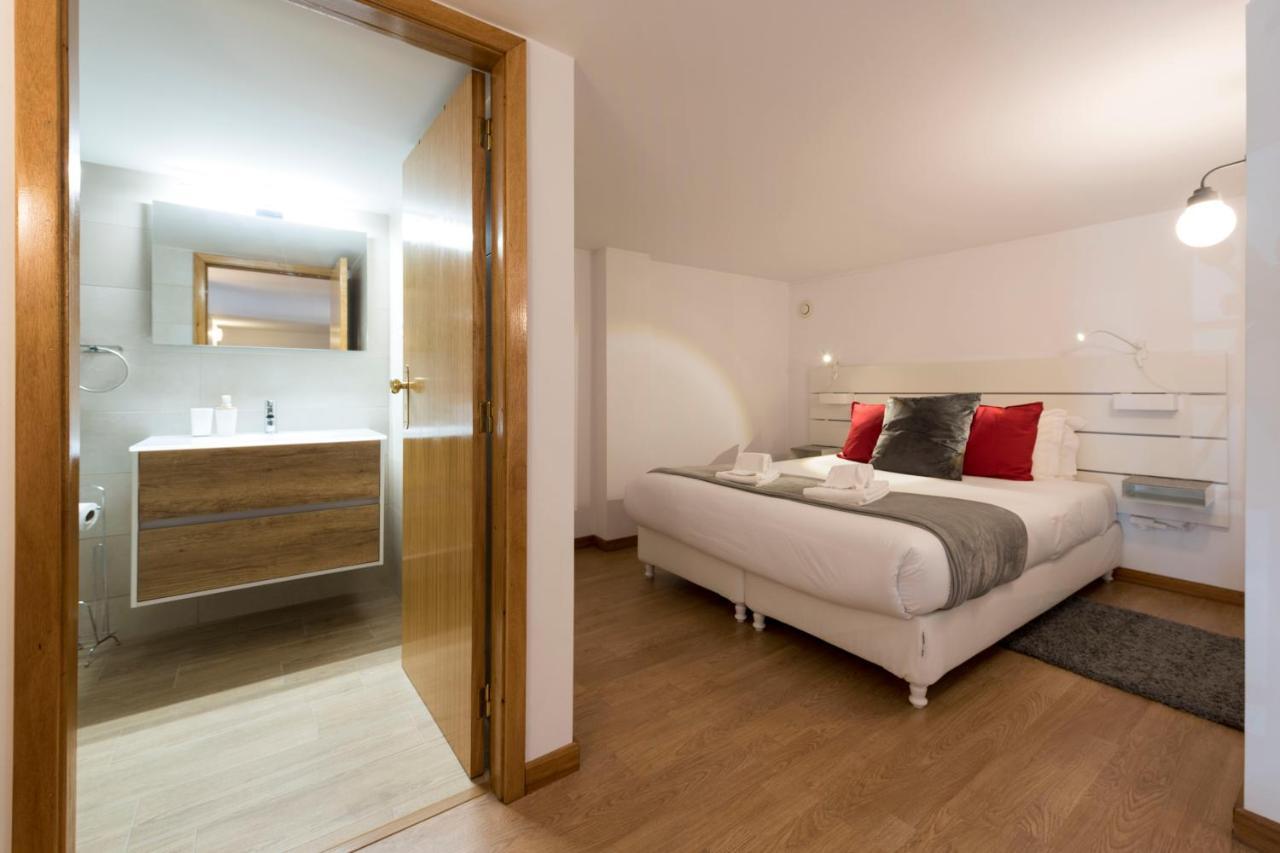 Lovelystay - The Porto Getaway Duplex - Free Parking Exteriör bild
