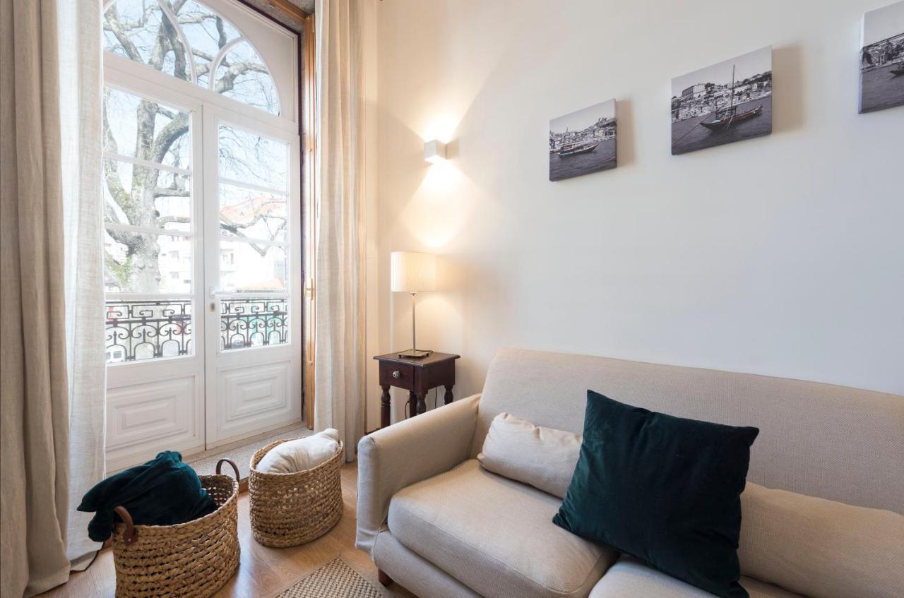 Lovelystay - The Porto Getaway Duplex - Free Parking Exteriör bild